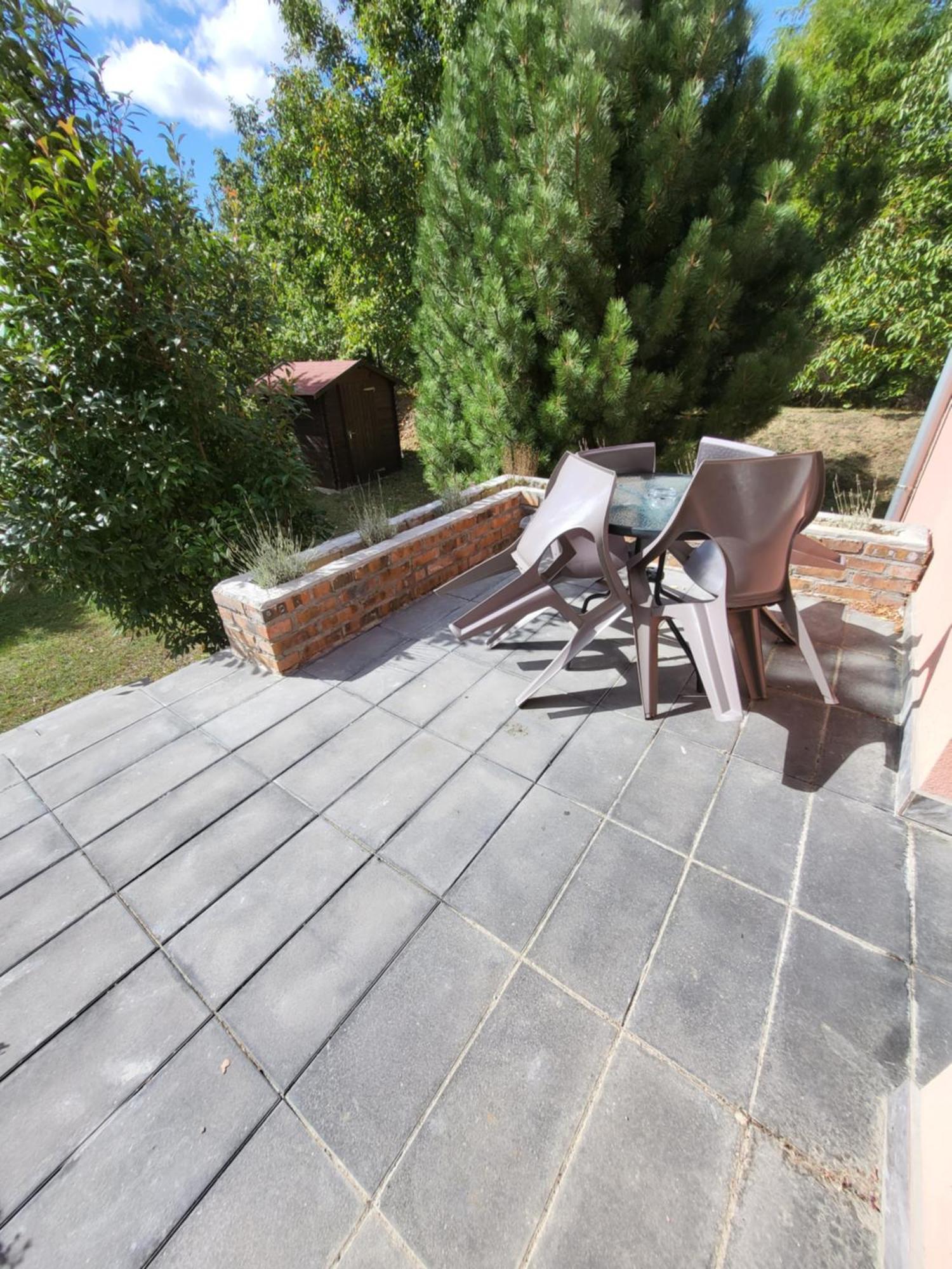 Anita Apartman Sopron Luaran gambar