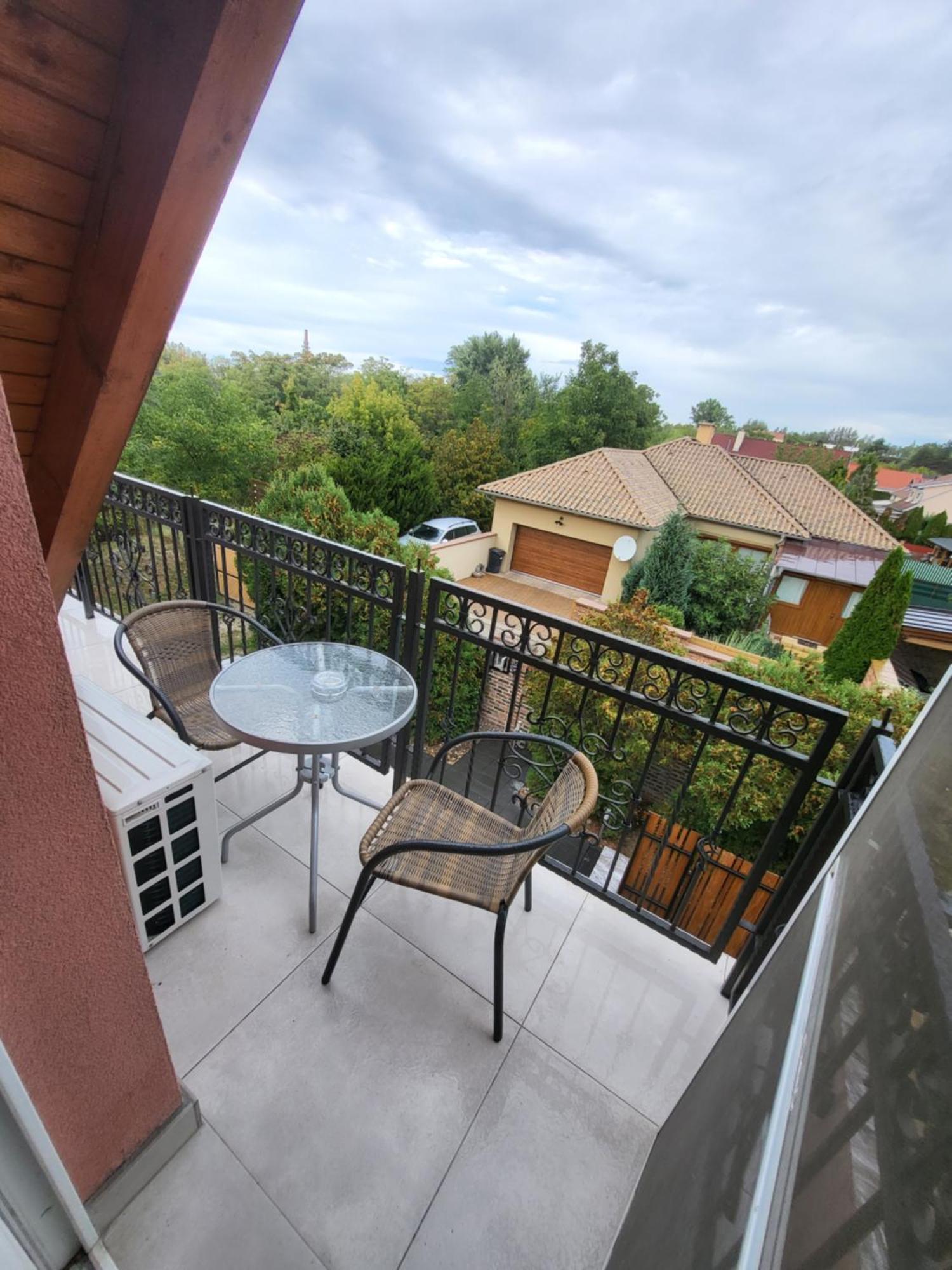 Anita Apartman Sopron Luaran gambar