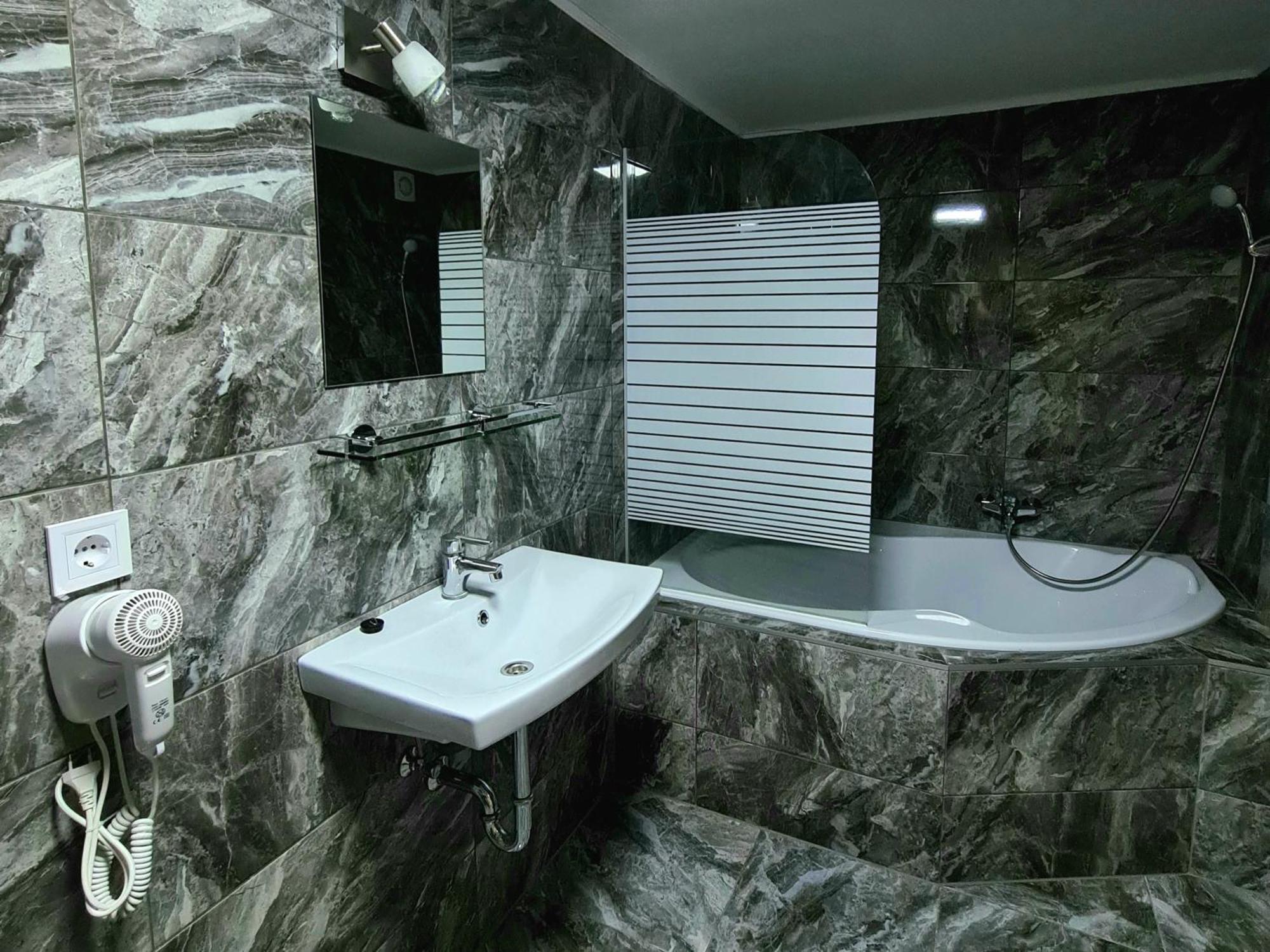 Anita Apartman Sopron Luaran gambar