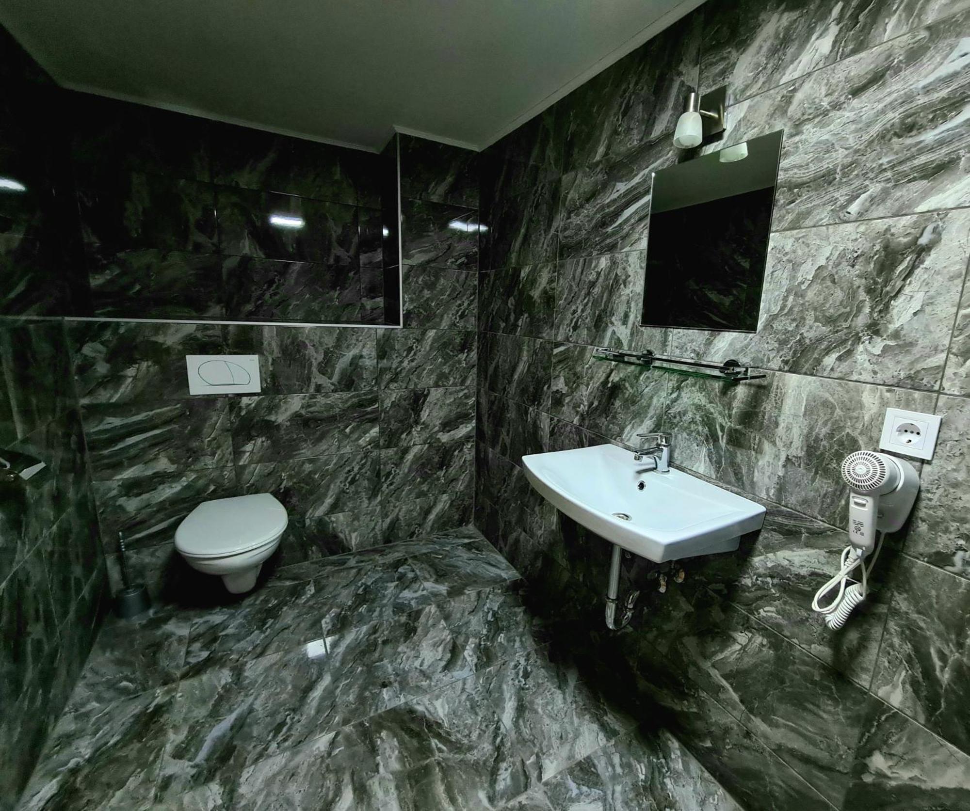 Anita Apartman Sopron Luaran gambar